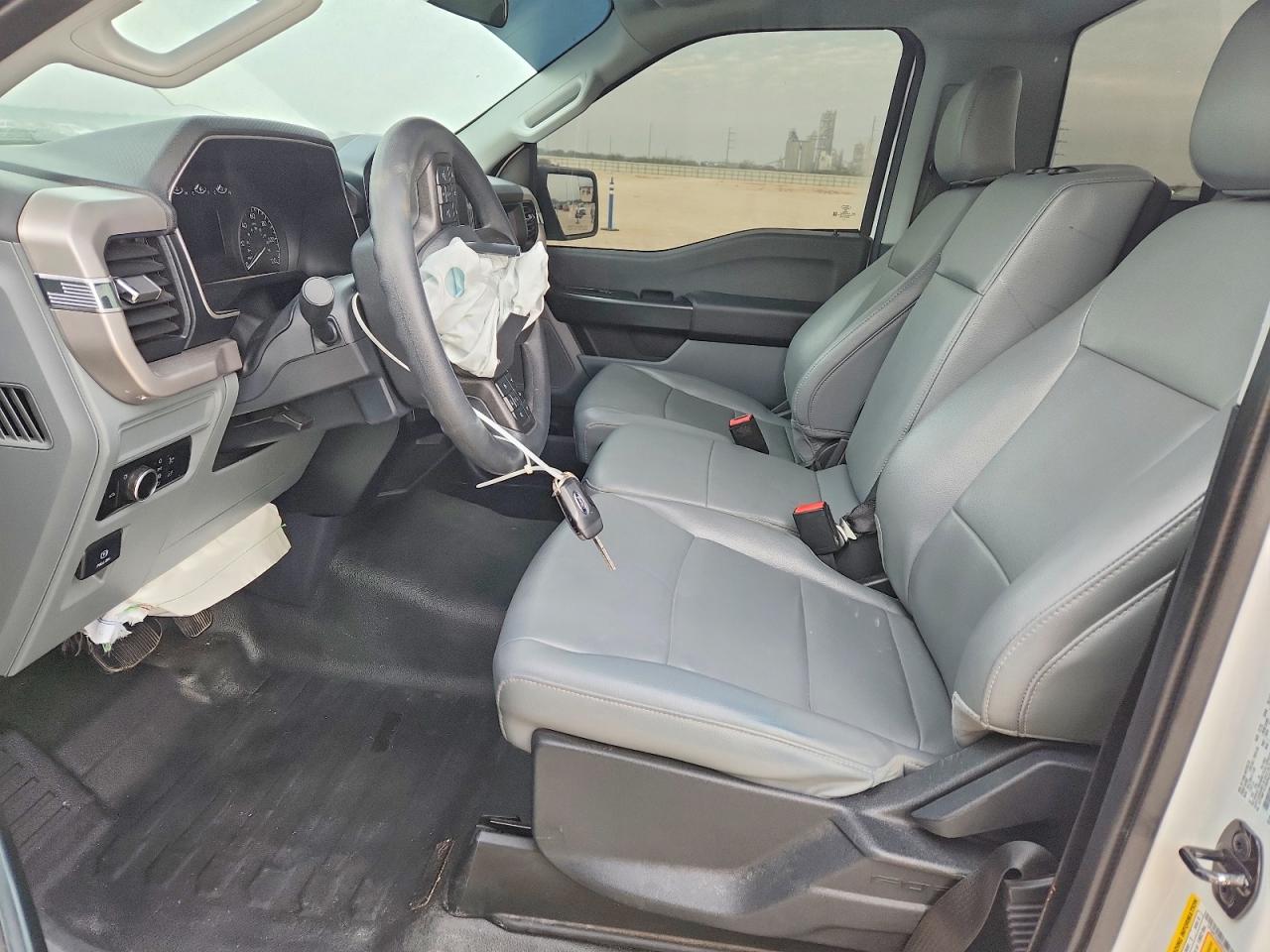 2023 FORD F150 photo 13