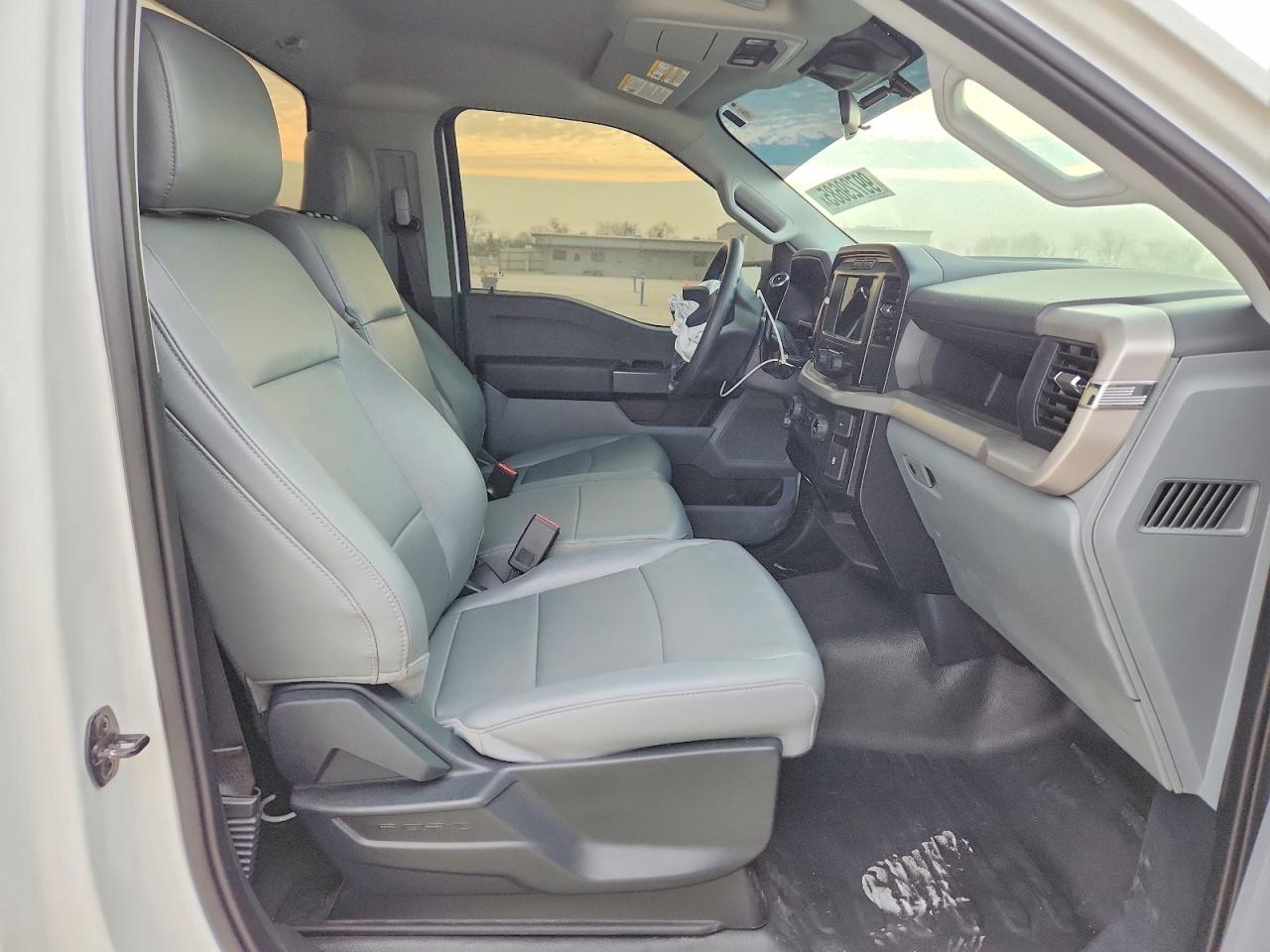 2023 FORD F150 photo 19