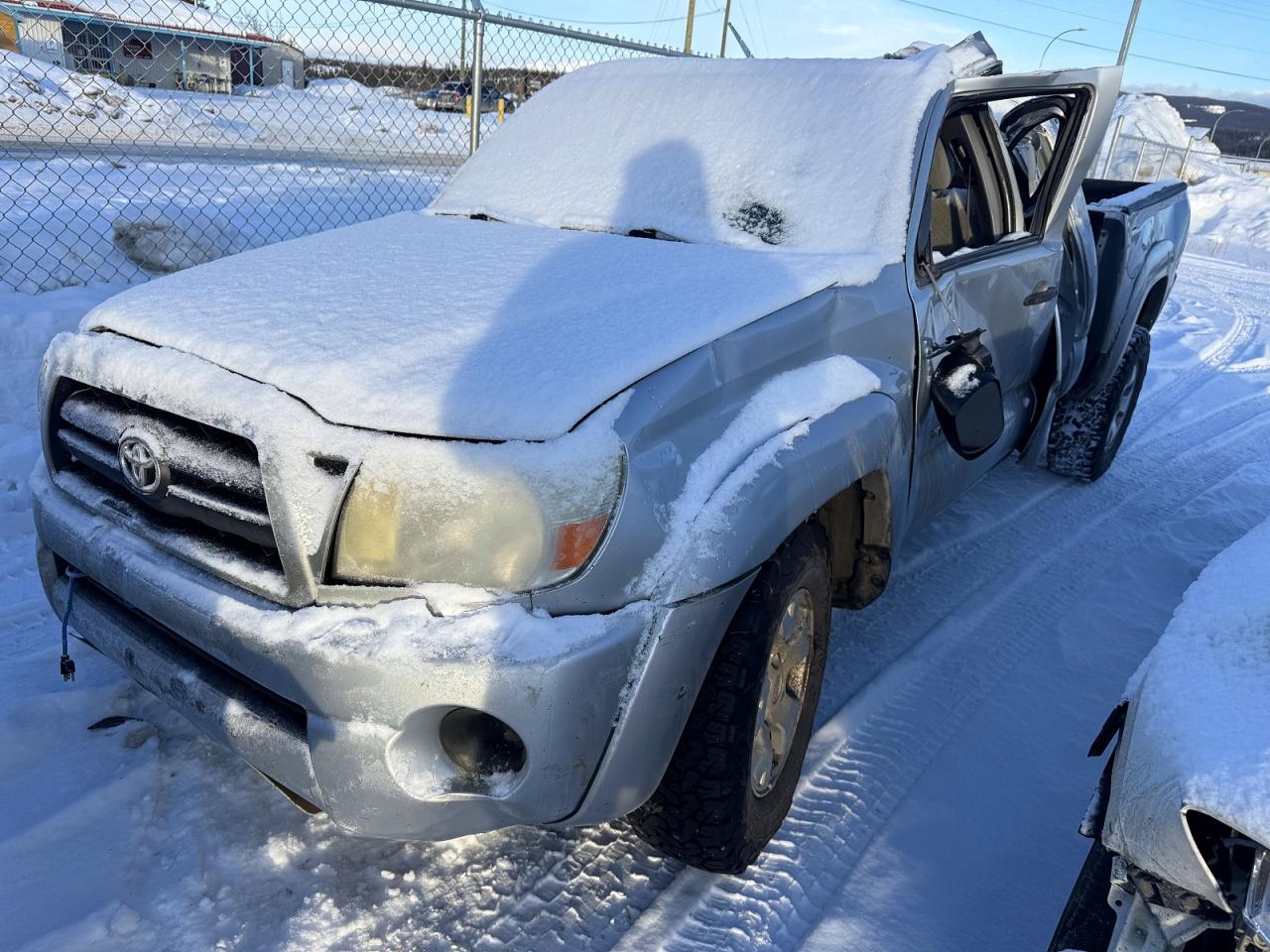 2002 TOYOTA TACOMA XTRACAB photo 2