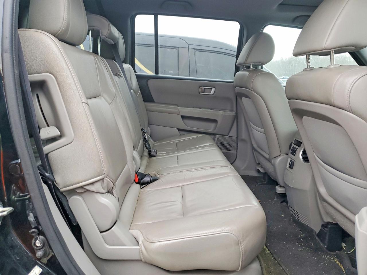 2015 HONDA PILOT EXL photo 11