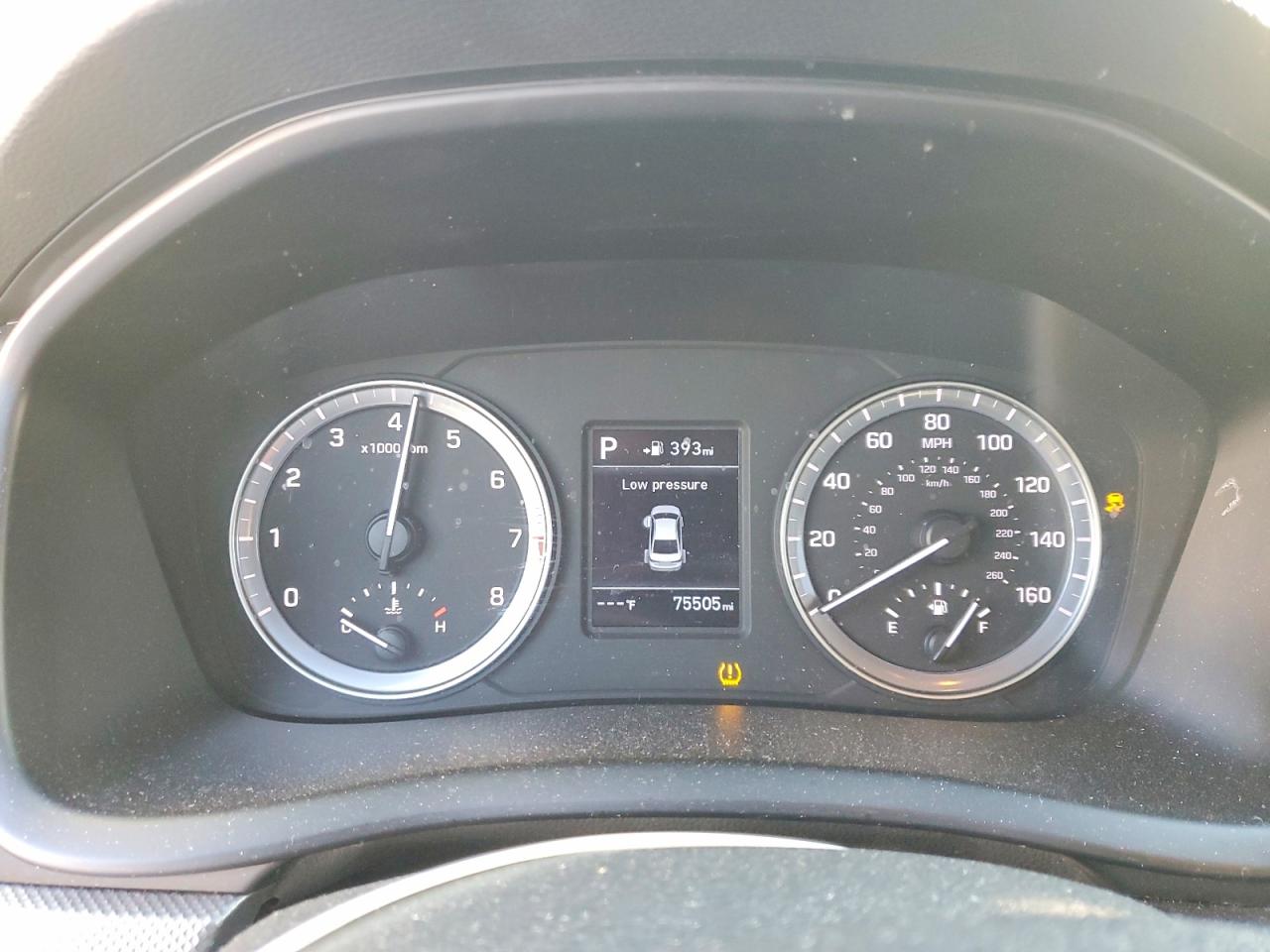 2018 HYUNDAI SONATA SE photo 25