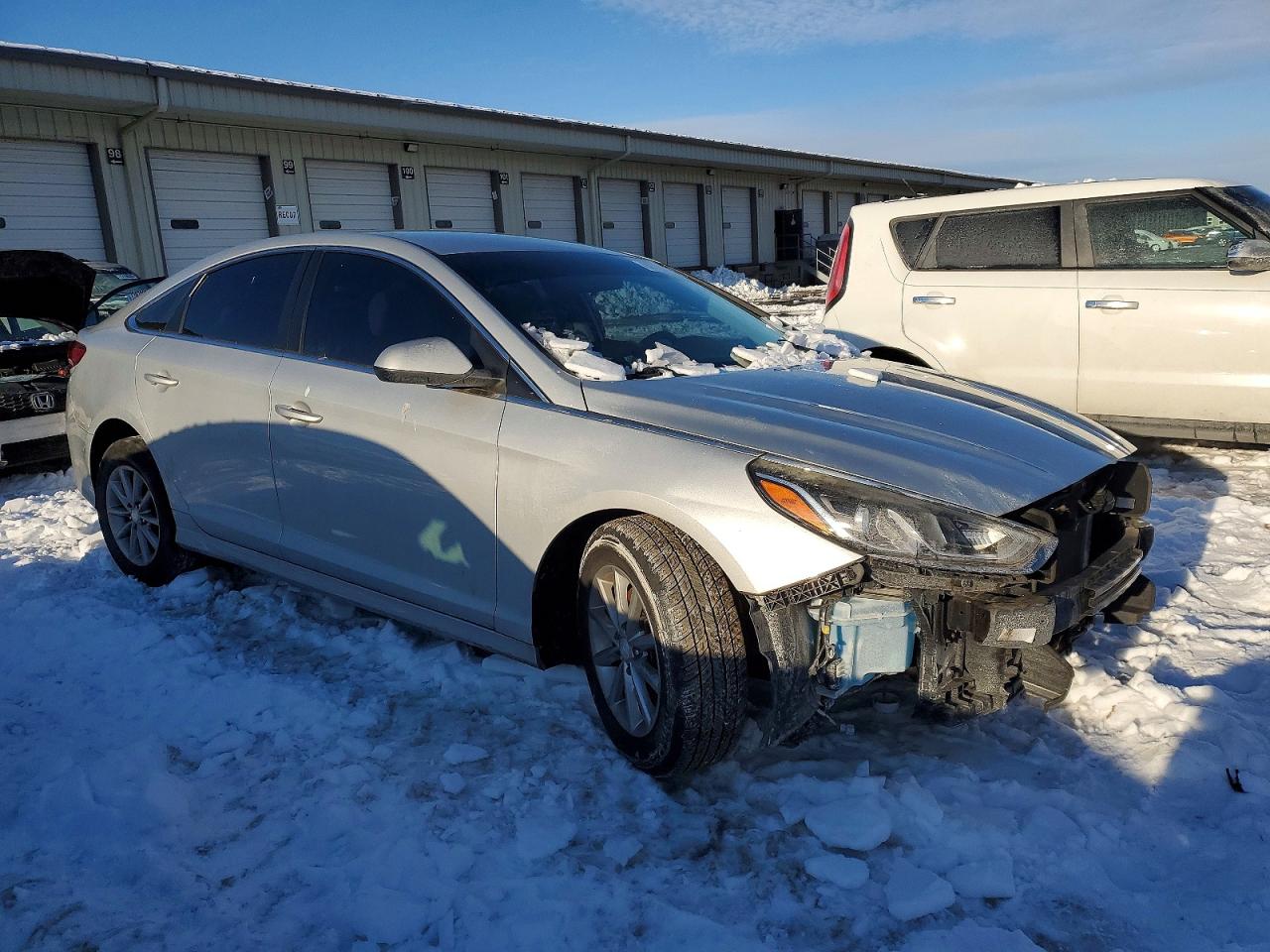 2018 HYUNDAI SONATA SE photo 10