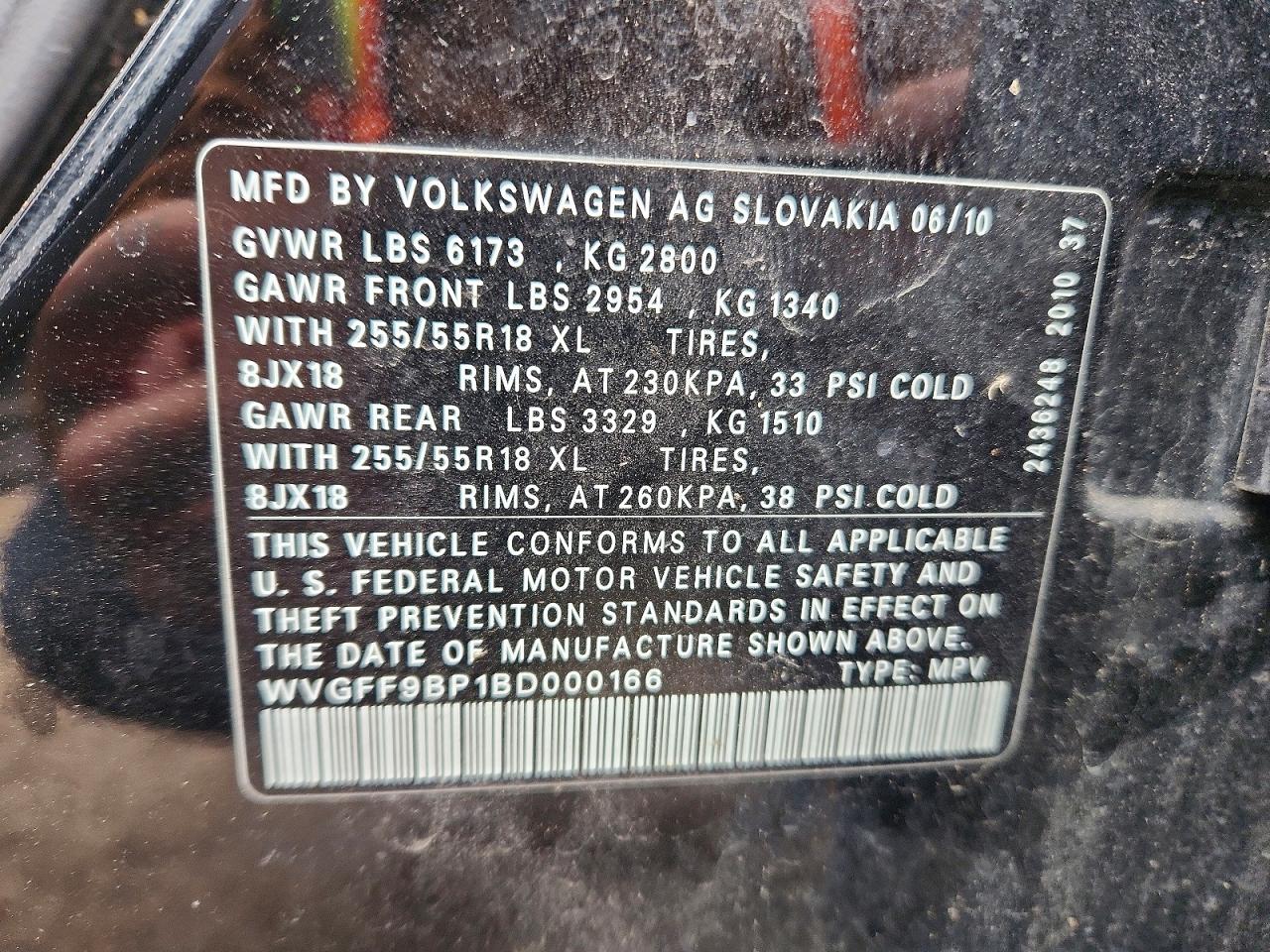2011 VOLKSWAGEN TOUAREG V6 photo 13