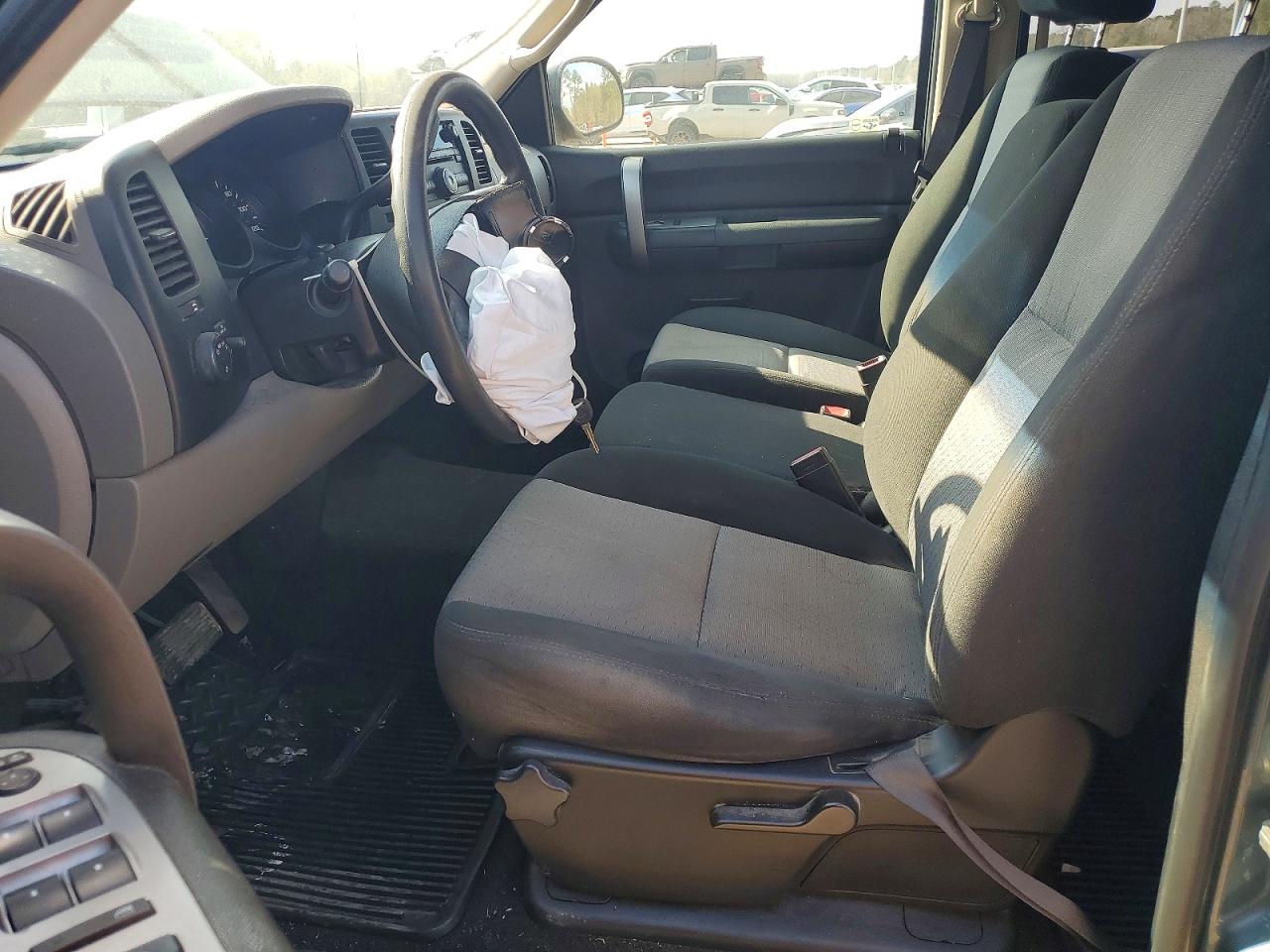 2009 CHEVROLET SILVERADO C1500 photo 7