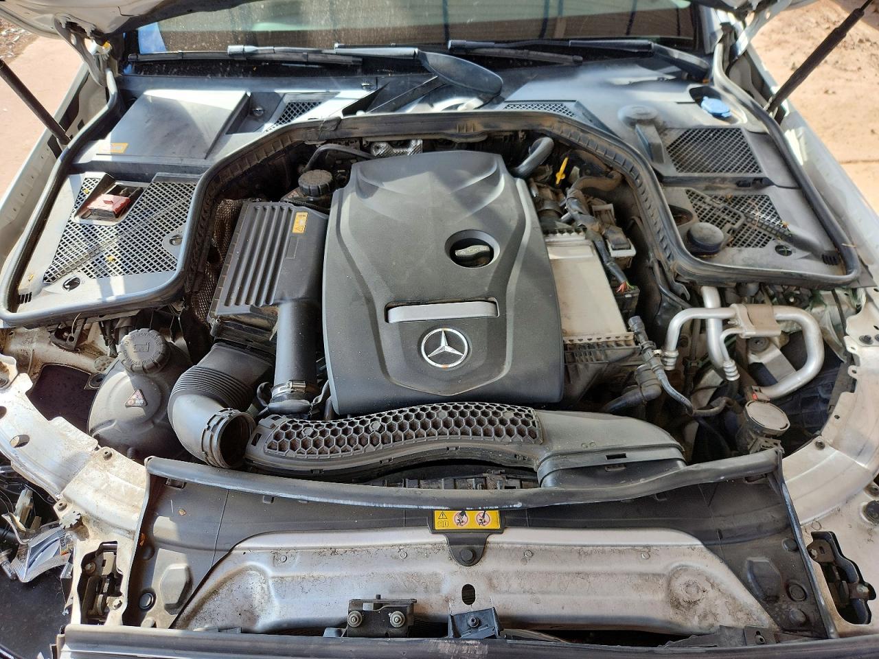2015 MERCEDES-BENZ C 300 photo 11