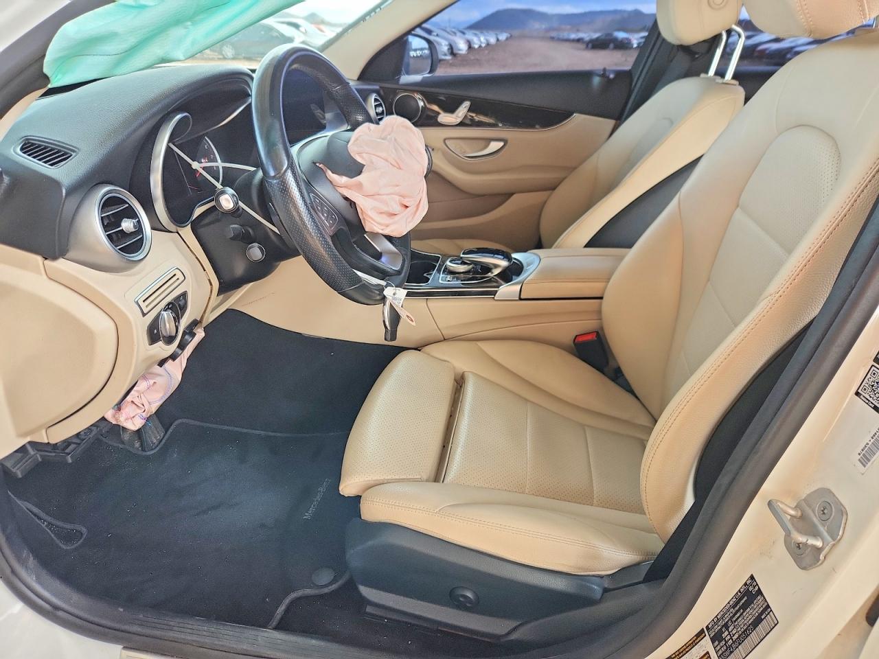 2015 MERCEDES-BENZ C 300 photo 7