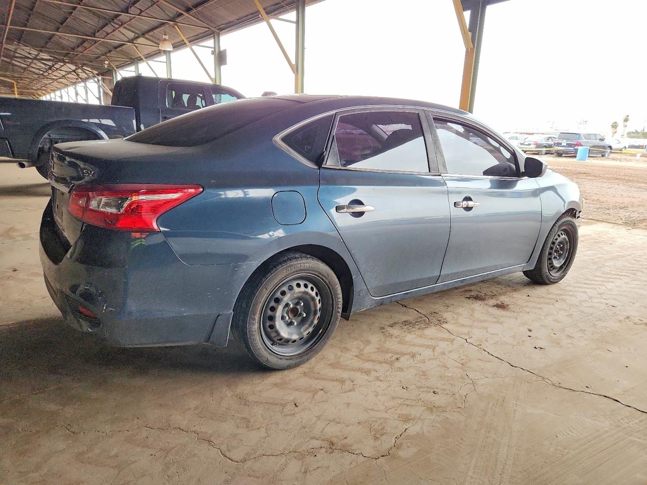 2016 NISSAN SENTRA S photo 9