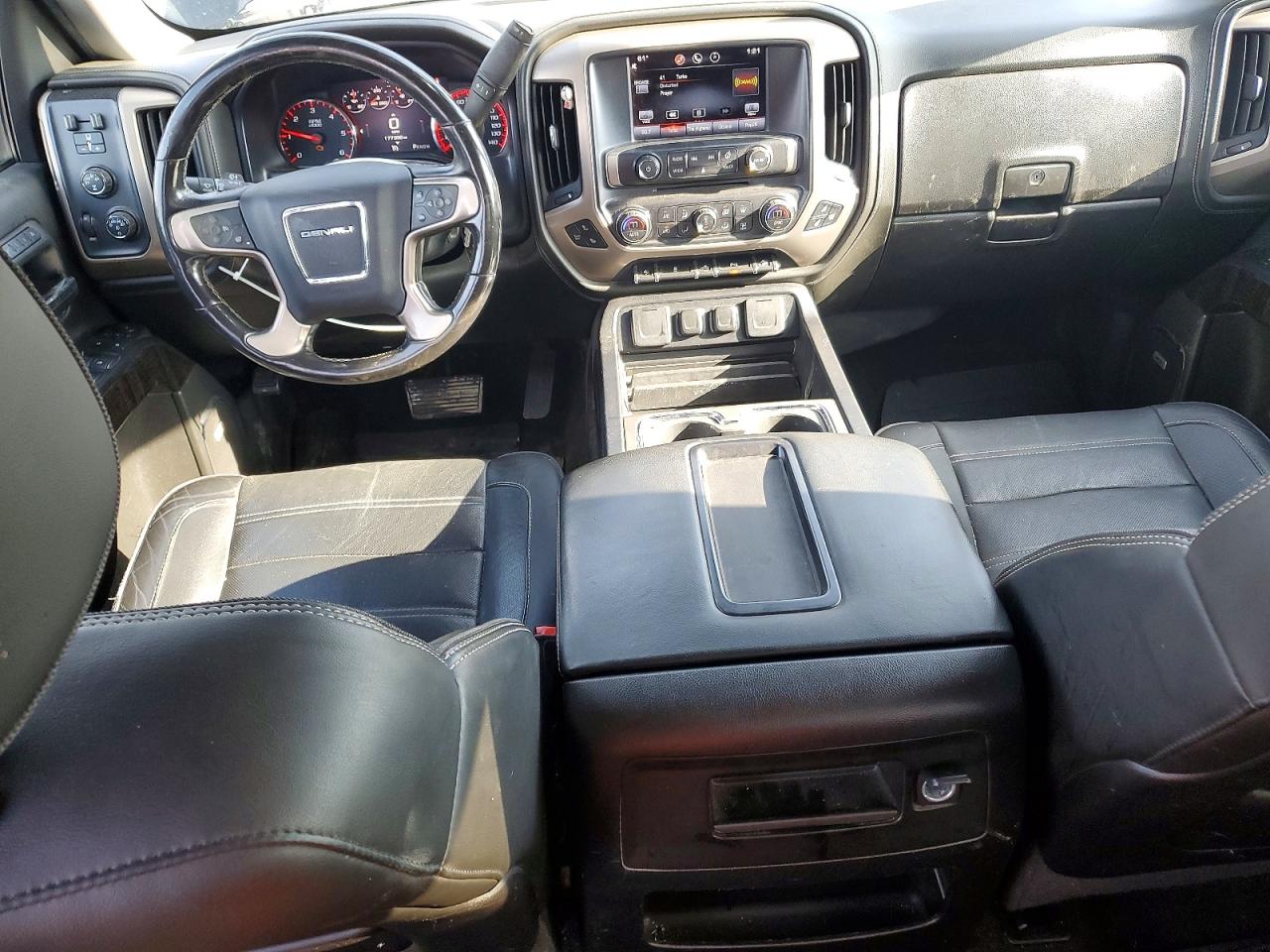 2015 GMC SIERRA K1500 DENALI photo 8