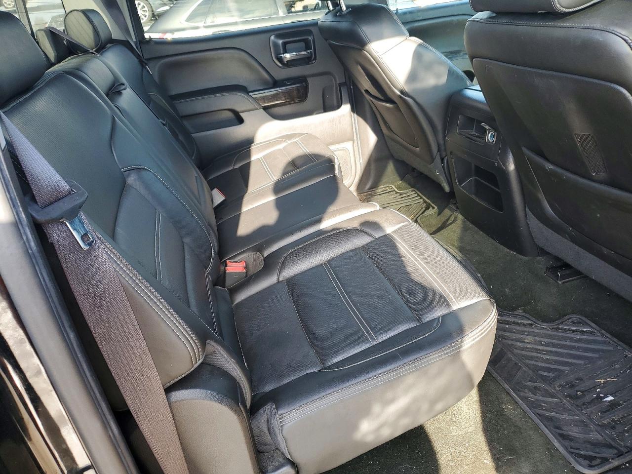 2015 GMC SIERRA K1500 DENALI photo 10