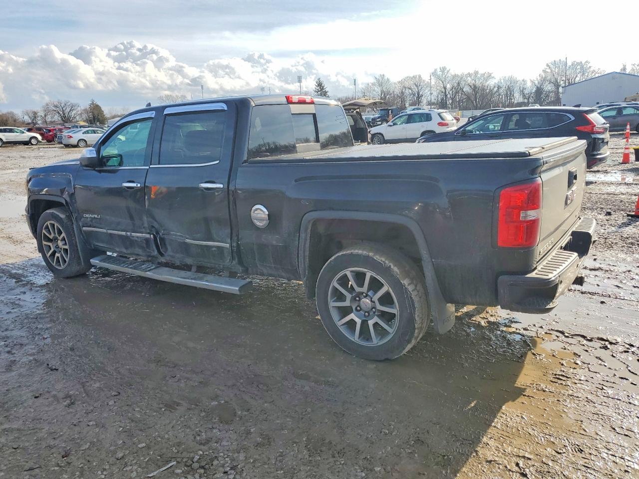 2015 GMC SIERRA K1500 DENALI photo 2