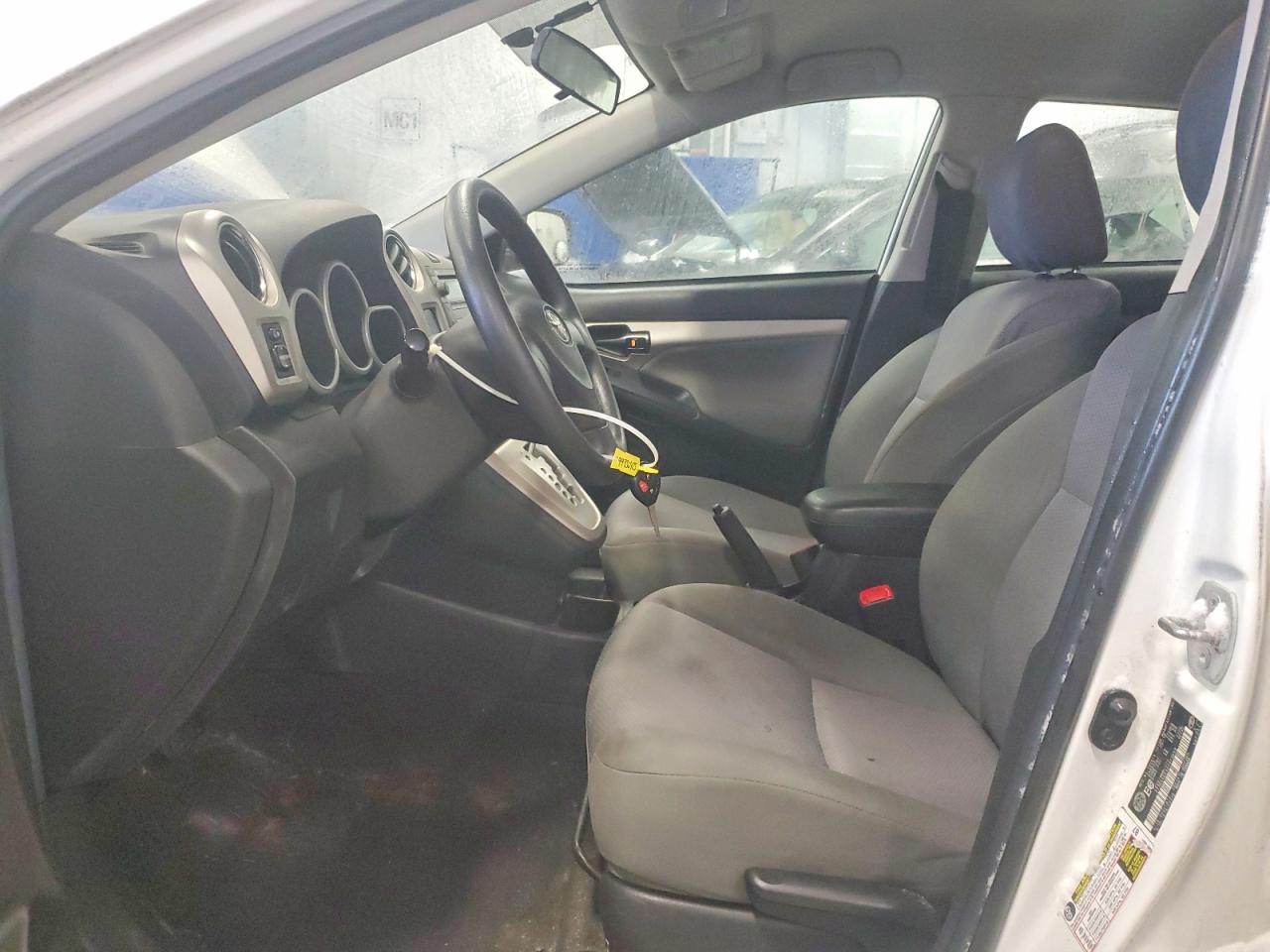 2010 TOYOTA COROLLA MATRIX photo 7