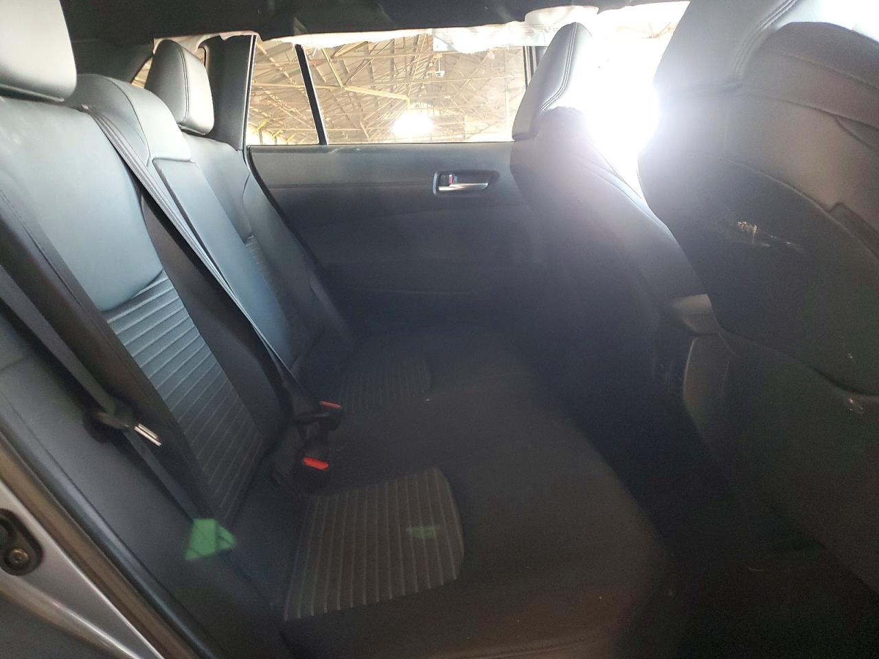 2024 TOYOTA COROLLA CROSS SE photo 10