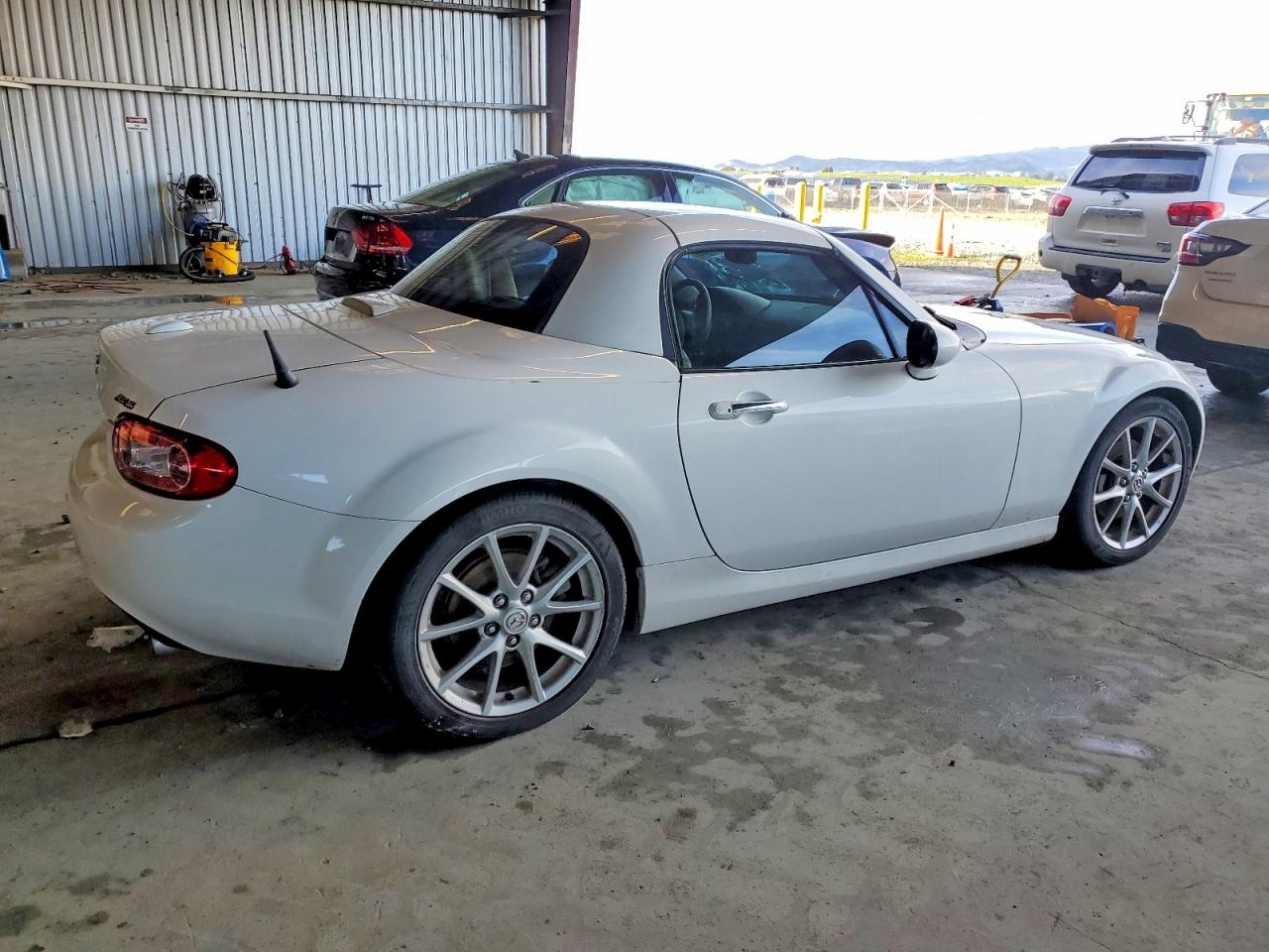 2012 MAZDA MX-5 MIATA photo 3
