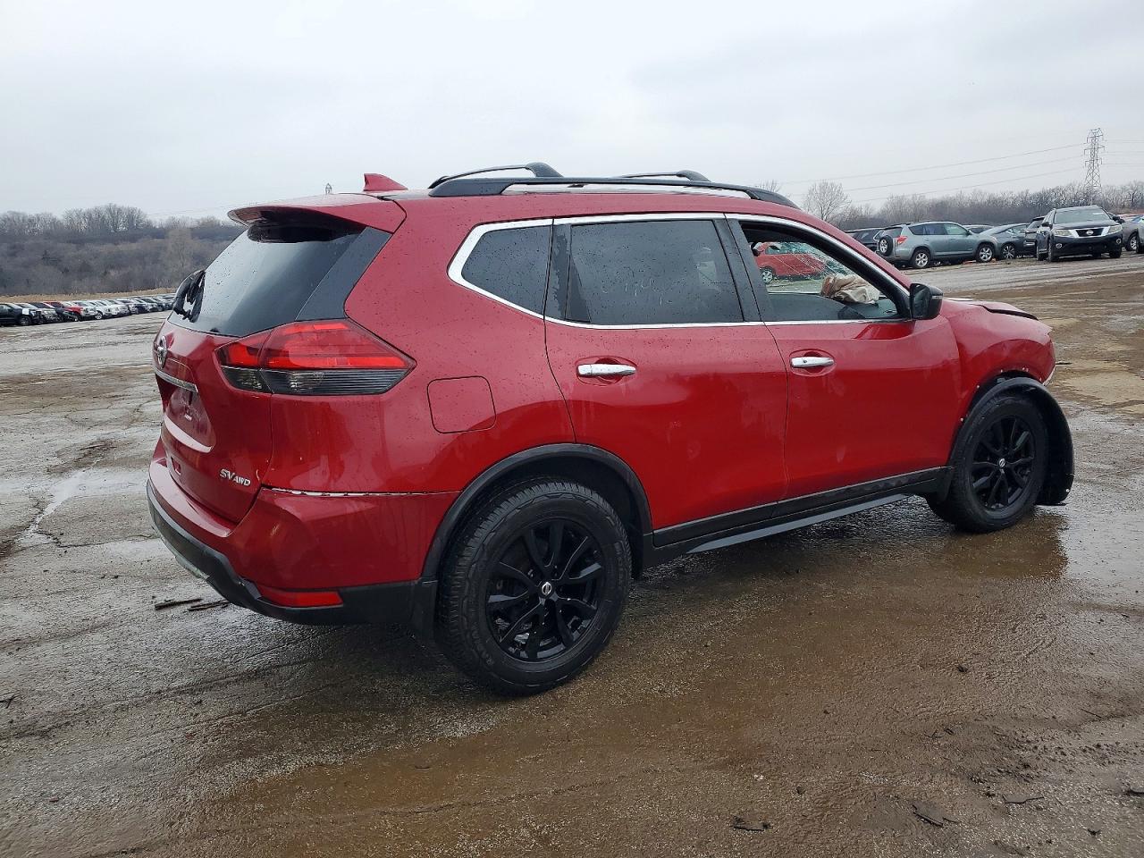 2017 NISSAN ROGUE SV photo 3