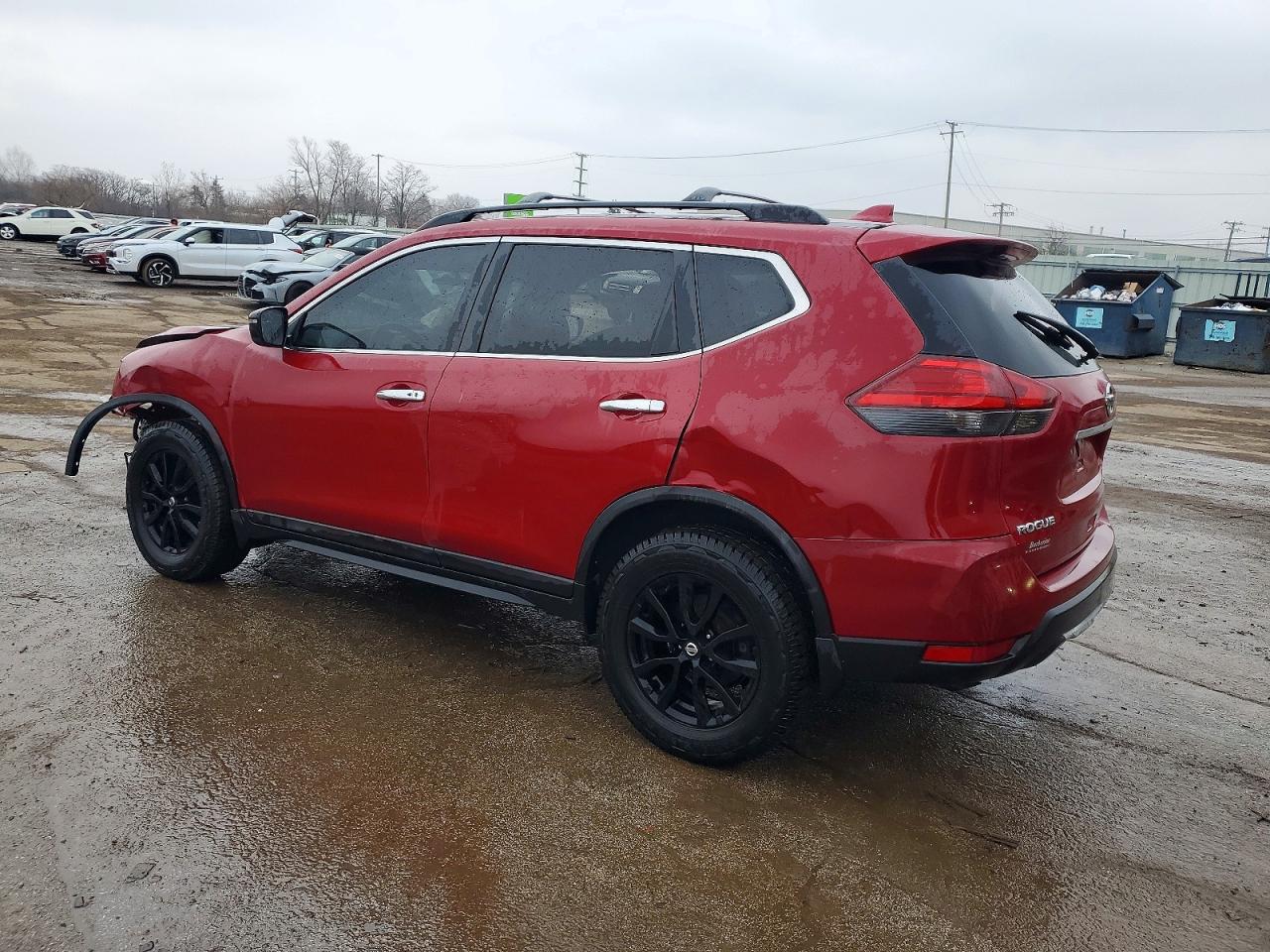2017 NISSAN ROGUE SV photo 2
