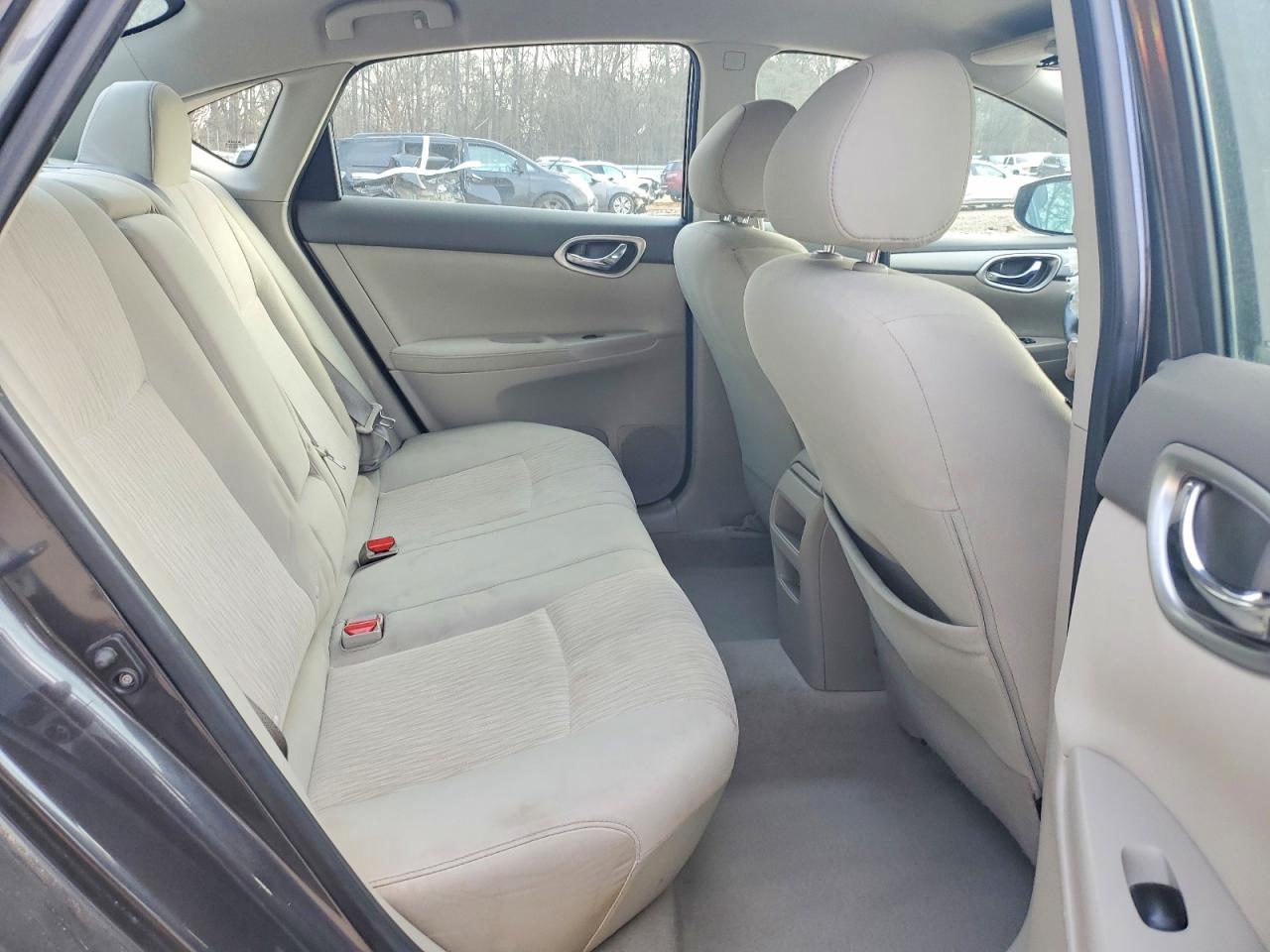2014 NISSAN SENTRA S photo 10