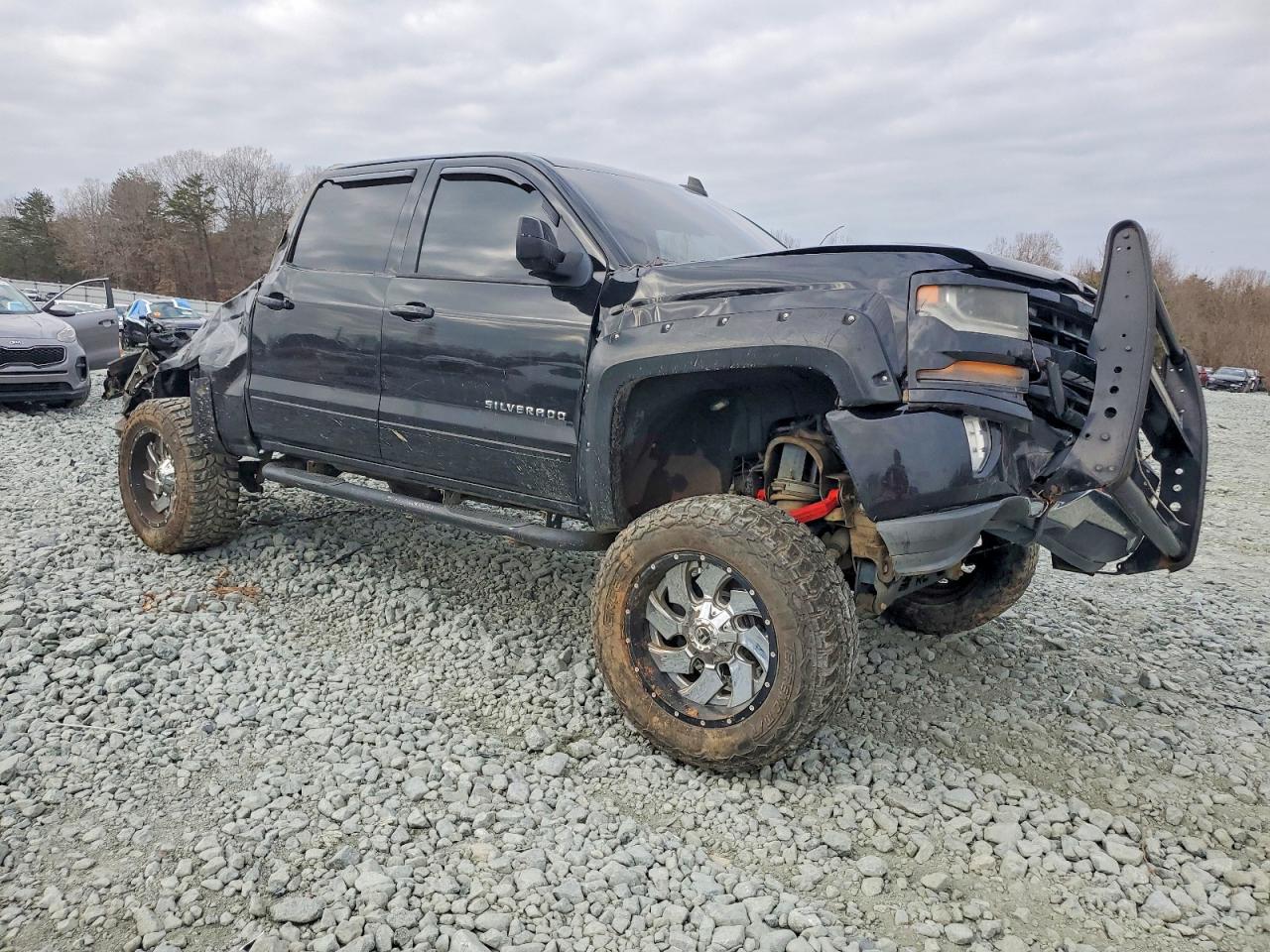 2016 CHEVROLET SILVERADO K1500 LT photo 4