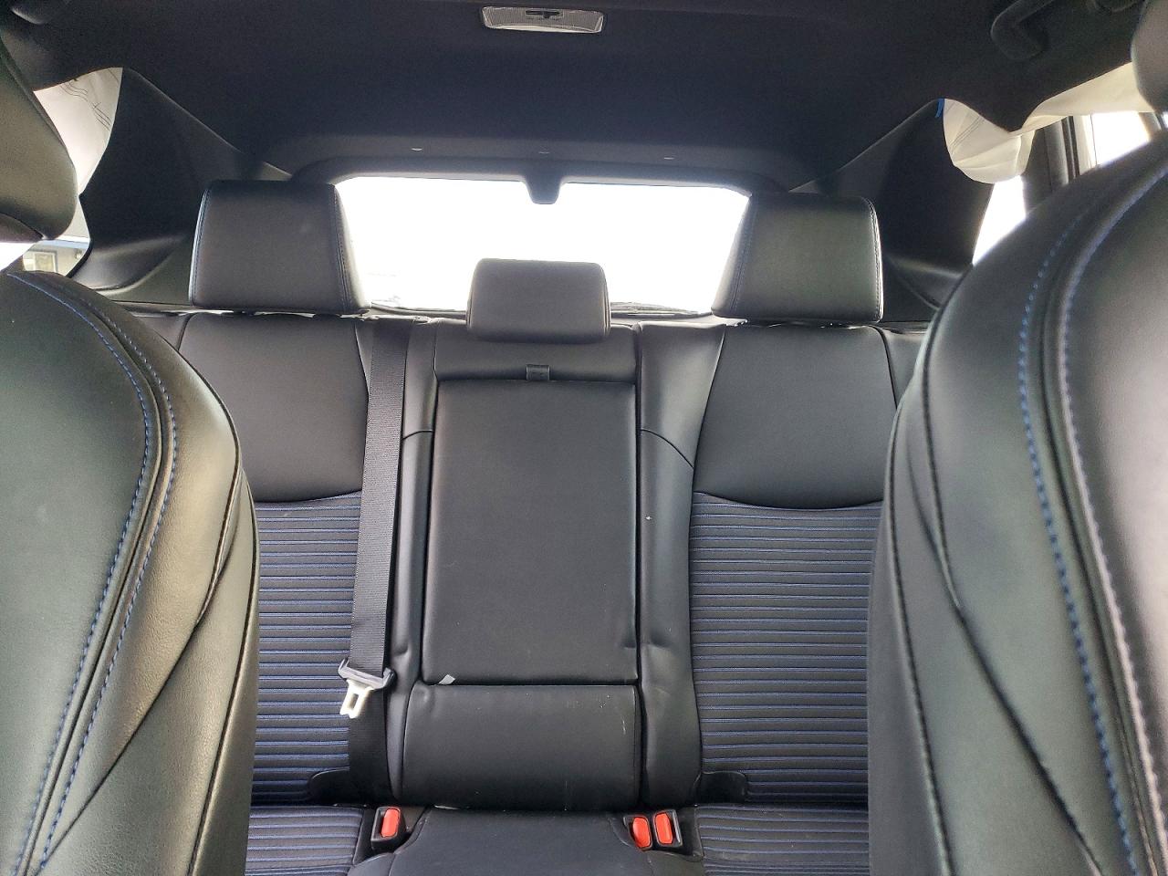 2021 TOYOTA RAV4 XSE photo 10