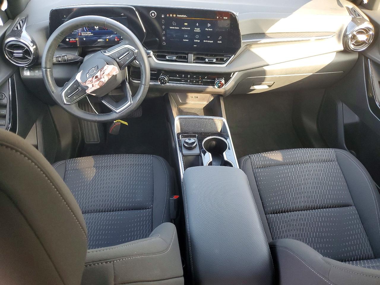 2026 CHEVROLET EQUINOX LT photo 8