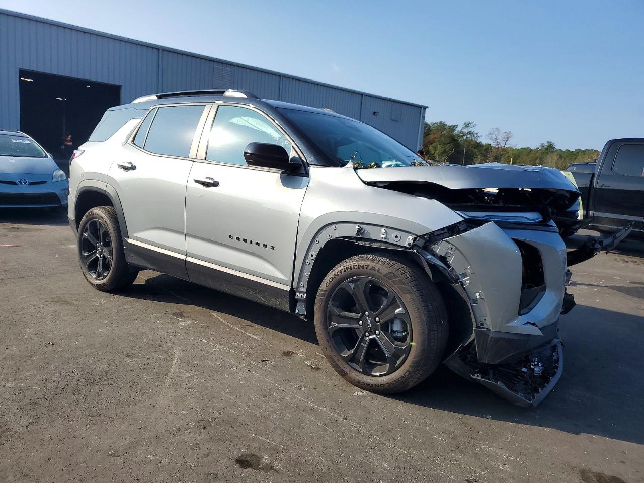 2026 CHEVROLET EQUINOX LT photo 4