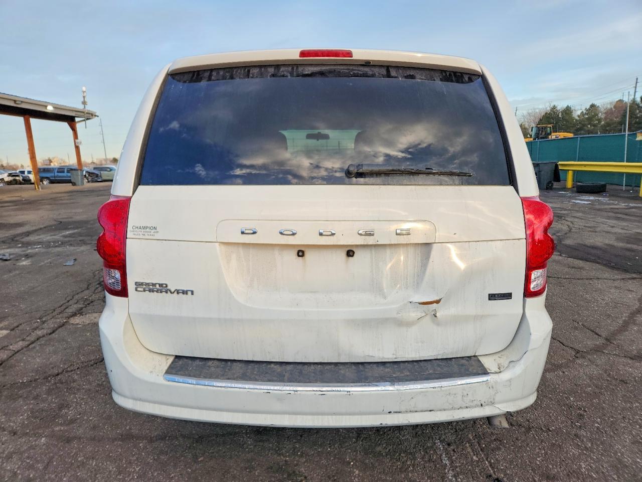 2012 DODGE GRAND CARAVAN SXT photo 6