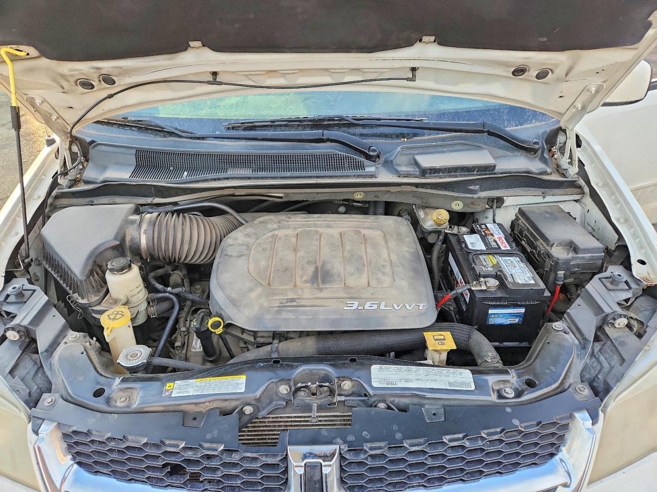 2012 DODGE GRAND CARAVAN SXT photo 12