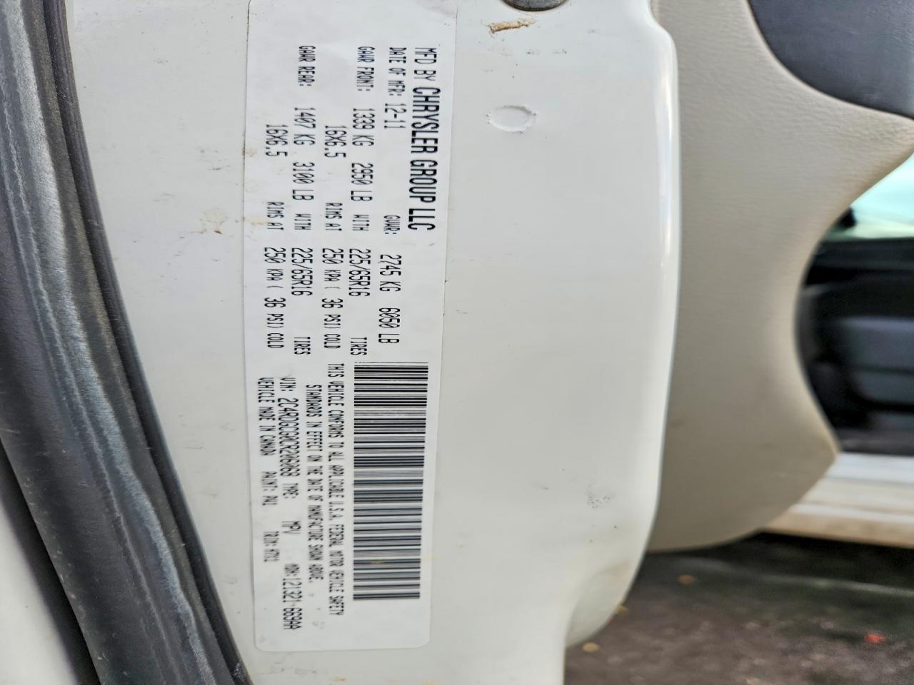 2012 DODGE GRAND CARAVAN SXT photo 13