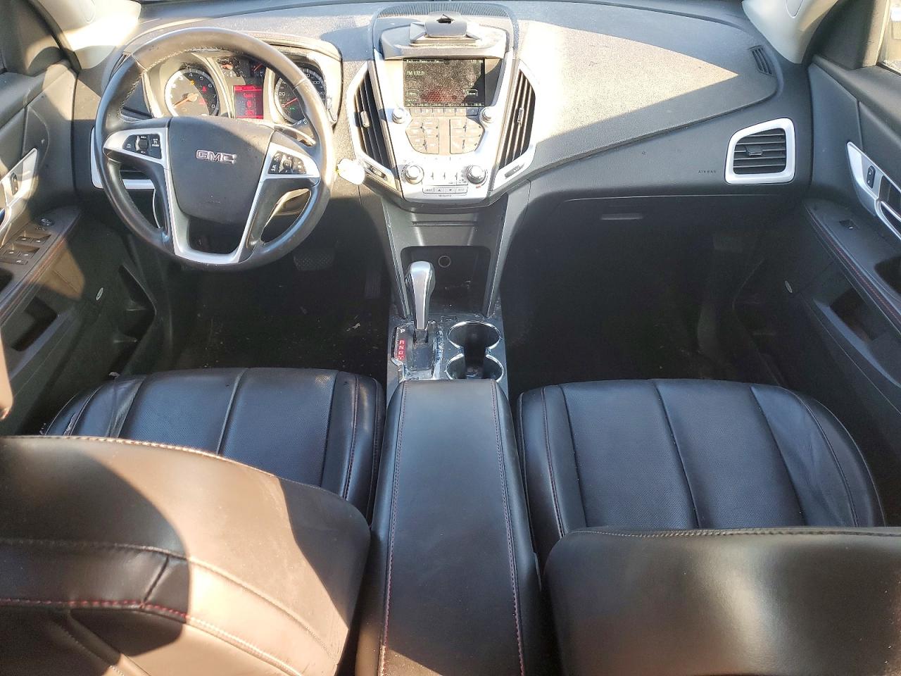 2015 GMC TERRAIN SLT photo 8