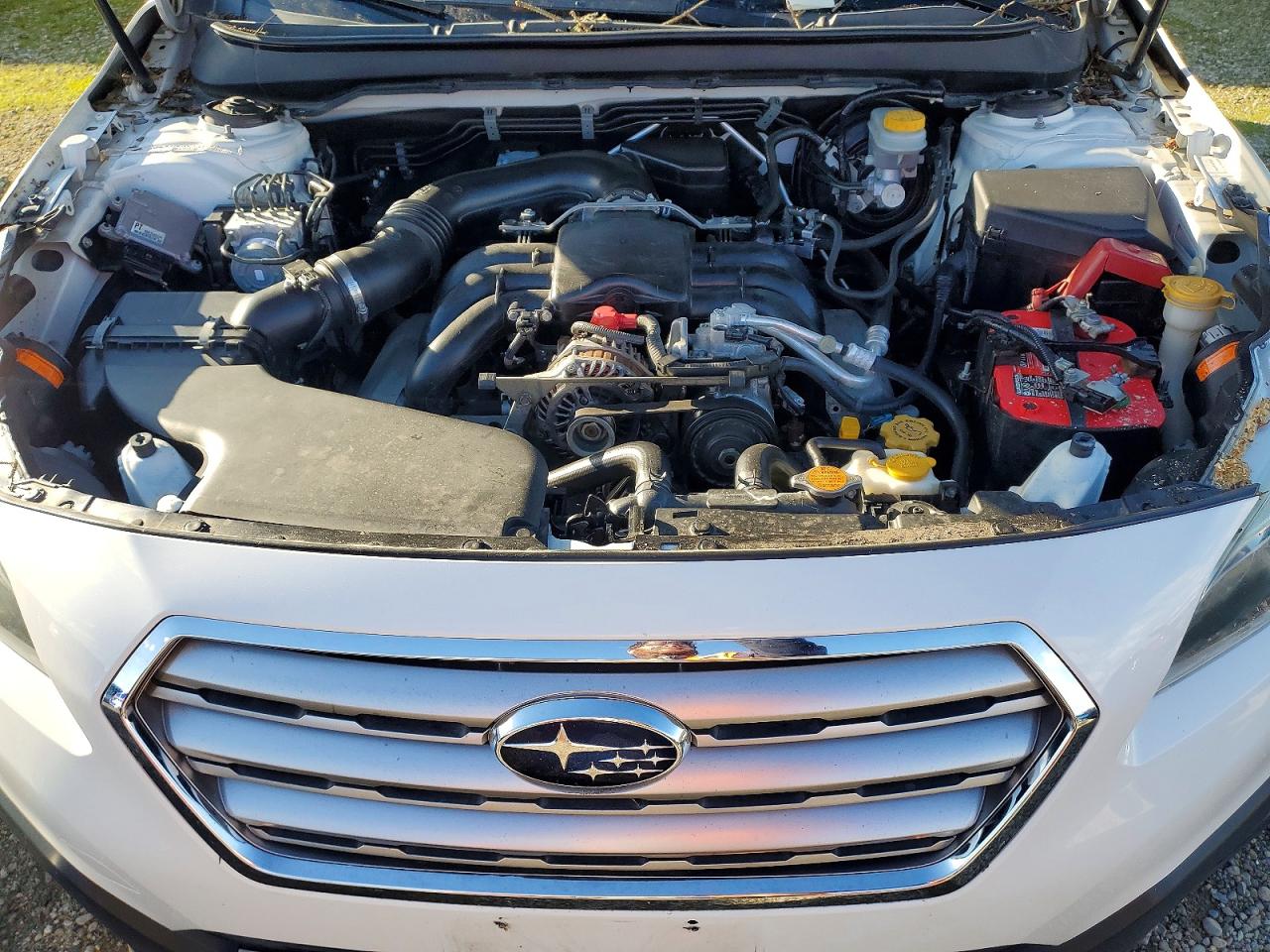 2015 SUBARU OUTBACK 3.6R LIMITED photo 11