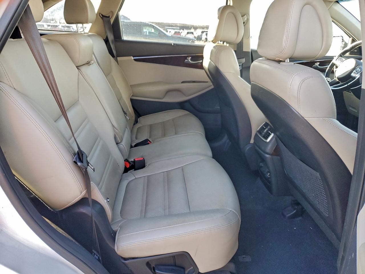 2016 KIA SORENTO EX photo 11