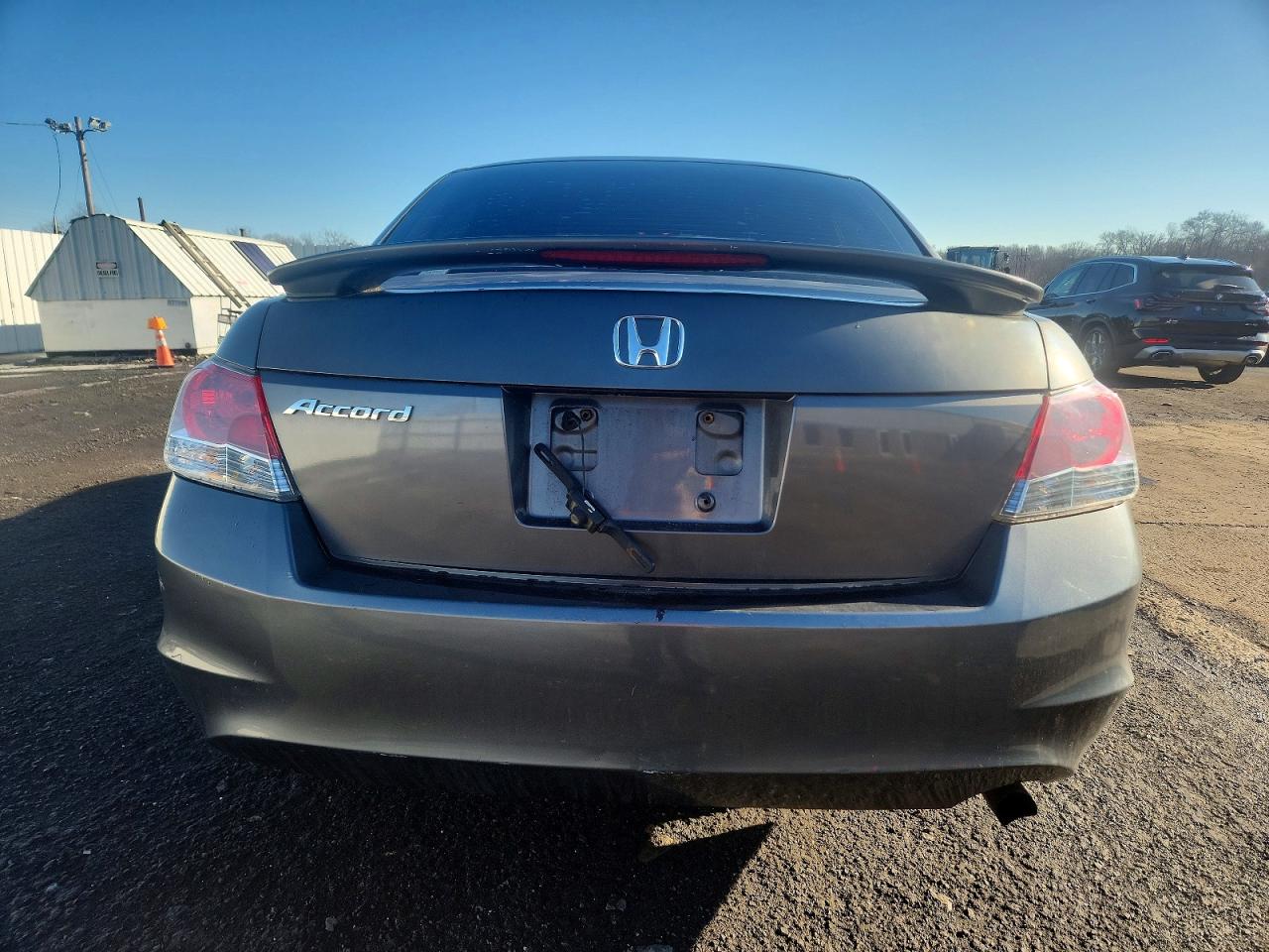 2009 HONDA ACCORD LX photo 6