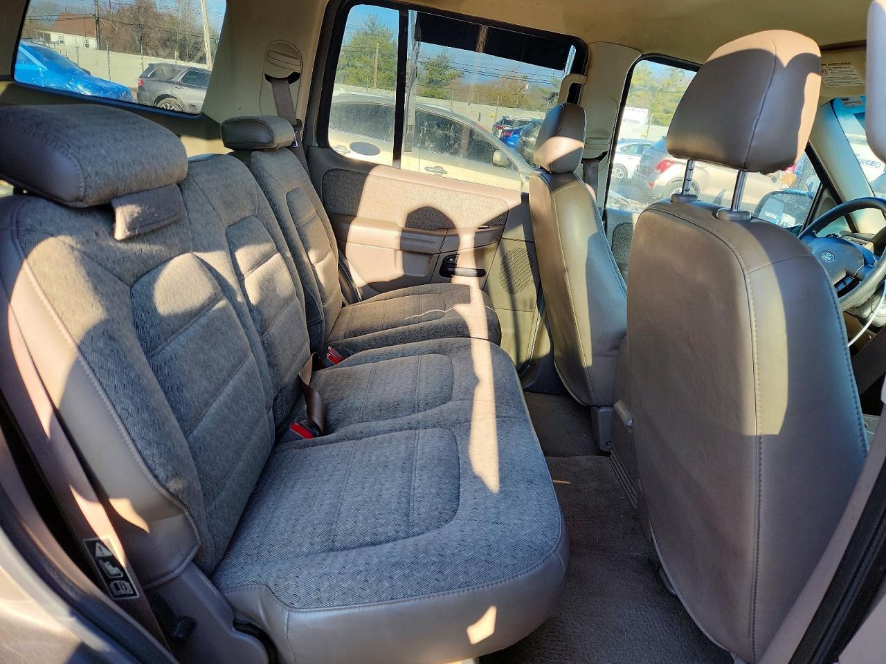 2002 FORD EXPLORER XLS photo 11