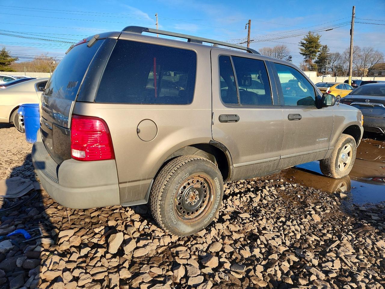 2002 FORD EXPLORER XLS photo 3