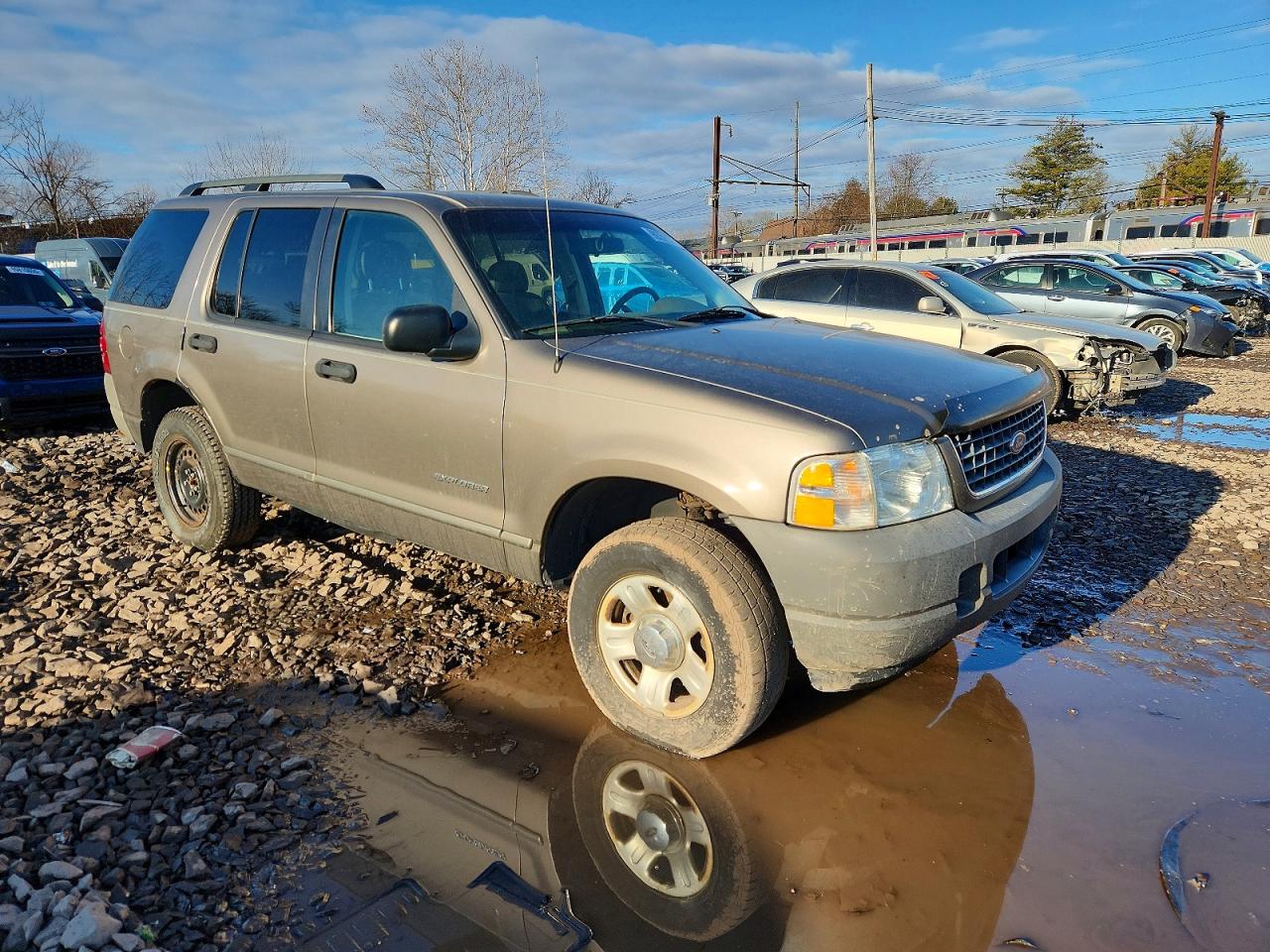 2002 FORD EXPLORER XLS photo 4