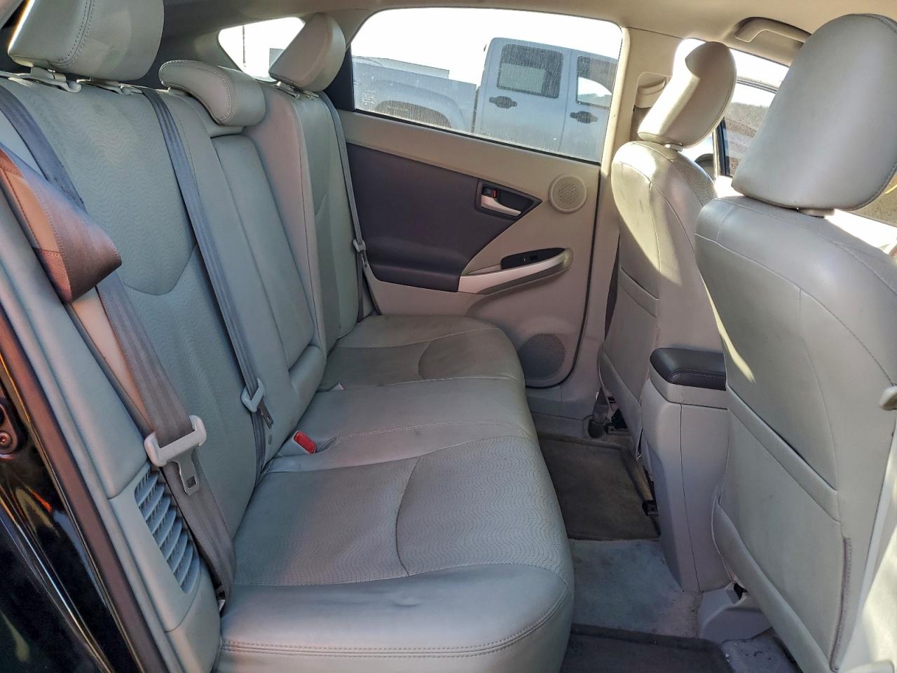 2010 TOYOTA PRIUS photo 19