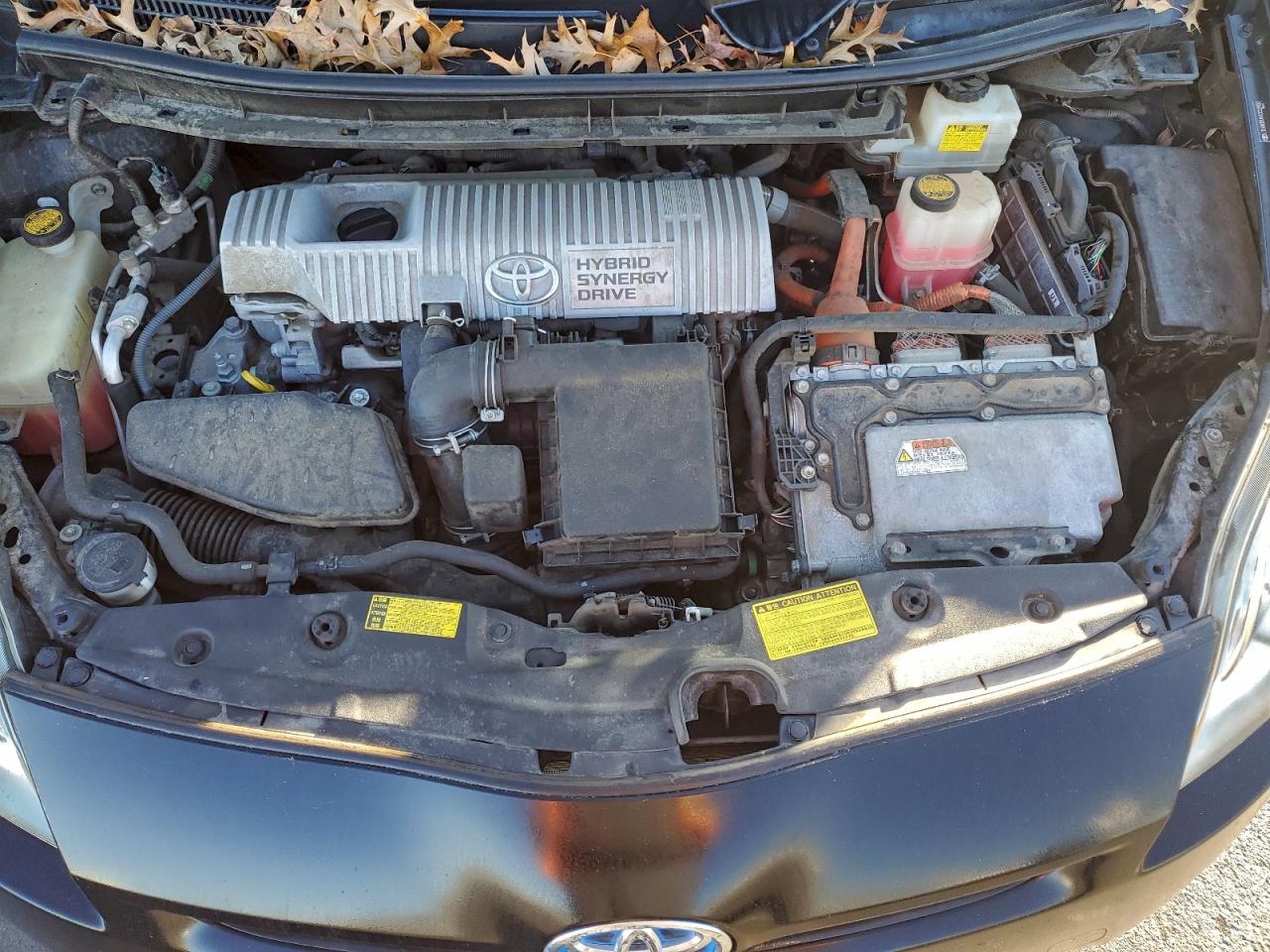 2010 TOYOTA PRIUS photo 21