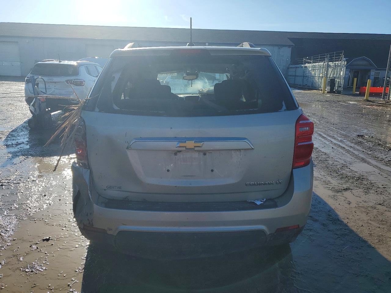 2016 CHEVROLET EQUINOX LT photo 6