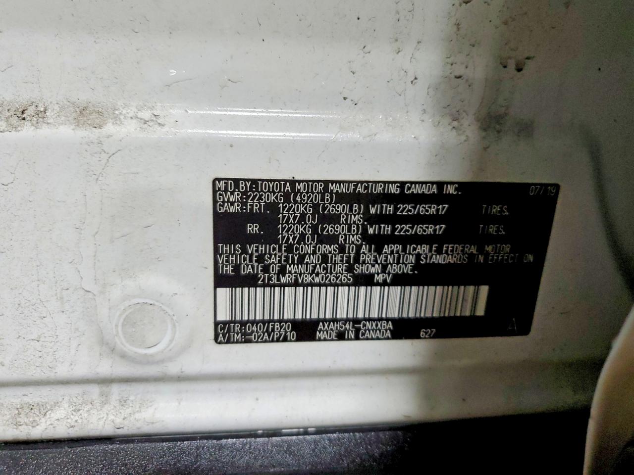 2019 TOYOTA RAV4 LE photo 12