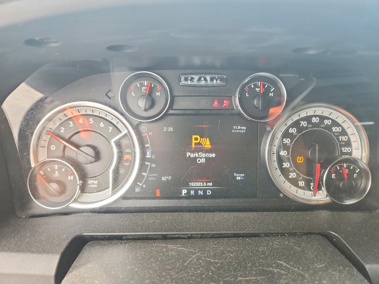 2019 RAM 1500 CLASSIC SLT photo 9