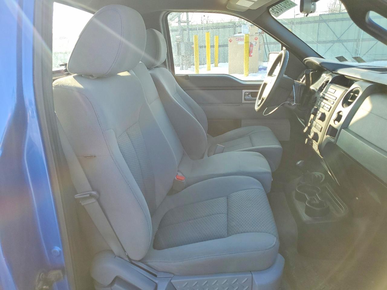 2011 FORD F150 photo 10