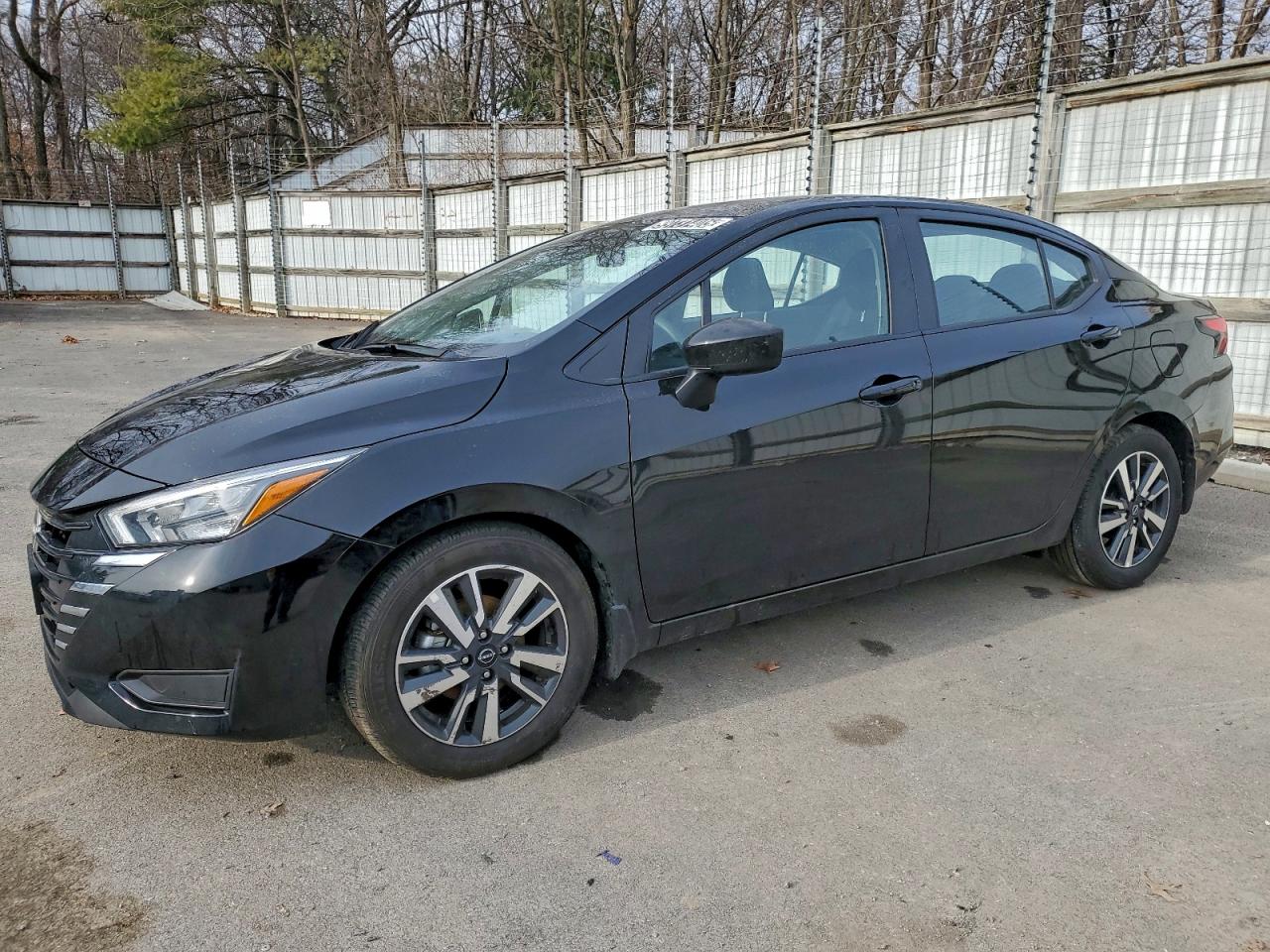 2025 NISSAN VERSA
