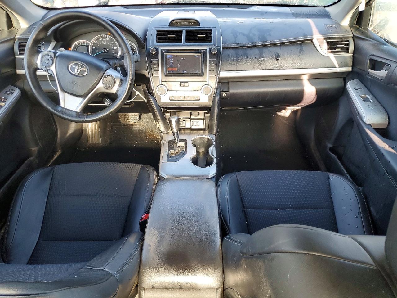 2012 TOYOTA CAMRY BASE photo 8