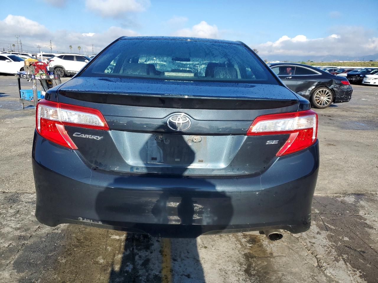 2012 TOYOTA CAMRY BASE photo 6