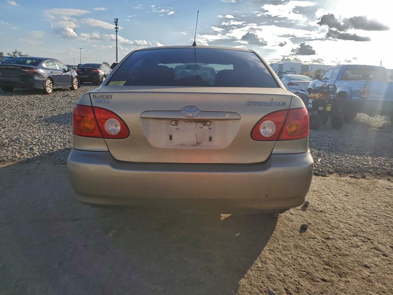 2004 TOYOTA COROLLA CE photo 6