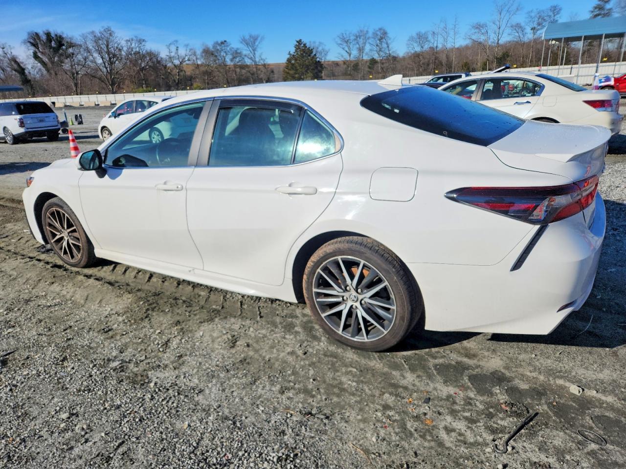 2022 TOYOTA CAMRY SE photo 4