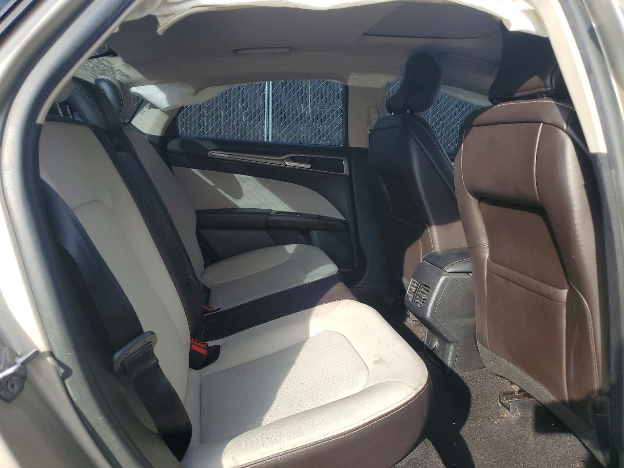 2019 FORD FUSION SE photo 10