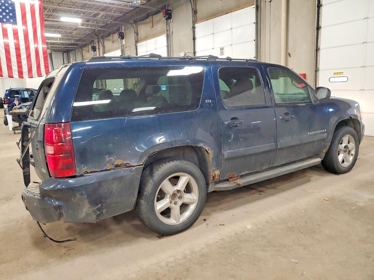 2007 CHEVROLET SUBURBAN K1500 photo 3