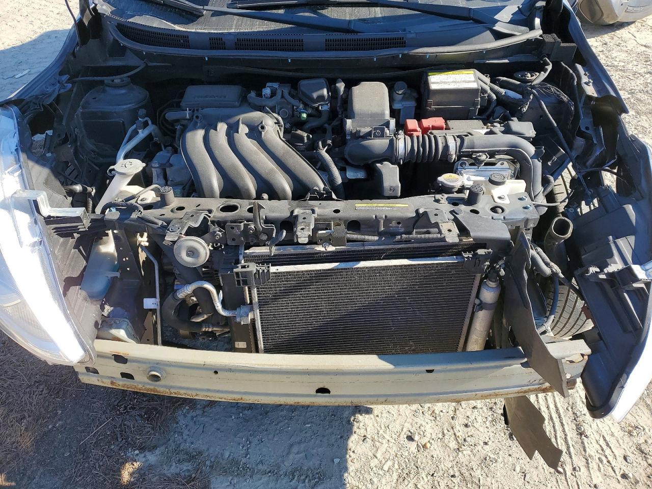 2018 NISSAN VERSA S photo 11