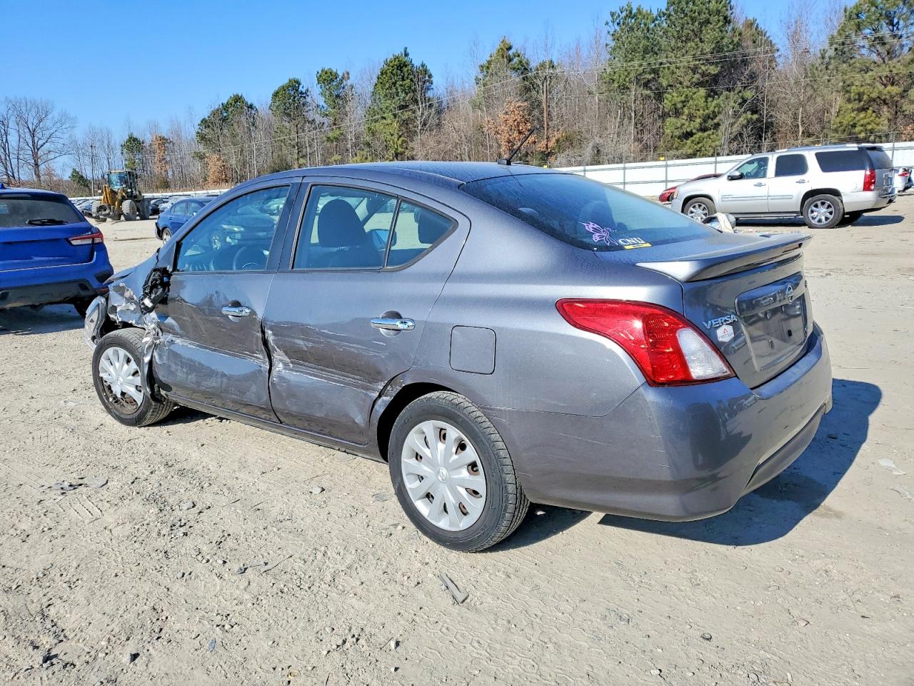 2018 NISSAN VERSA S photo 2
