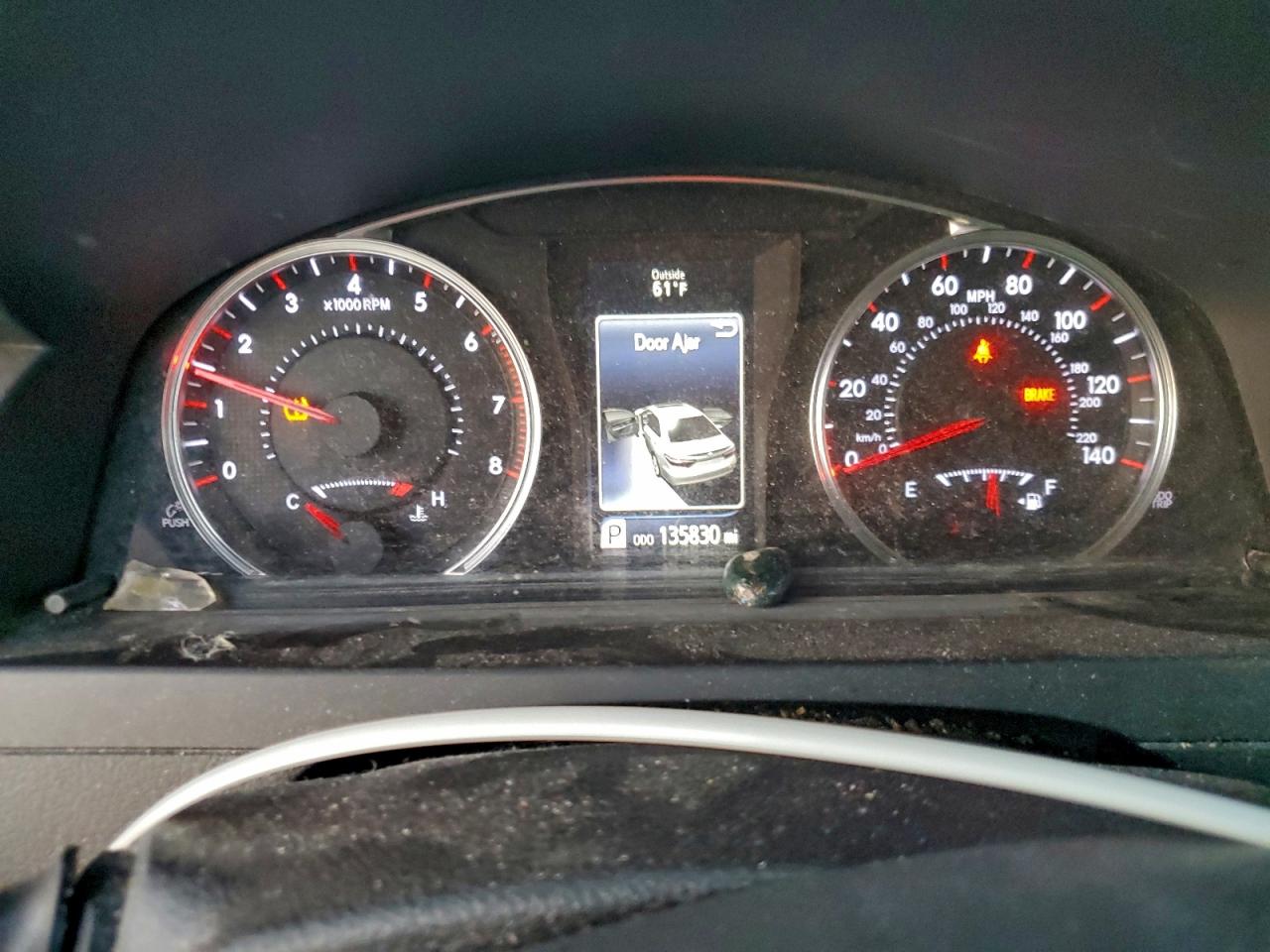 2015 TOYOTA CAMRY LE photo 9